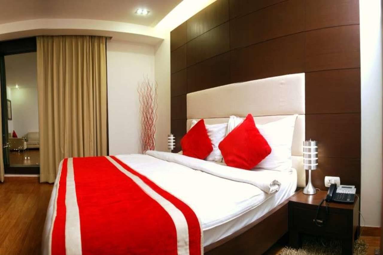Hotel La Suite Neu-Delhi Exterior foto