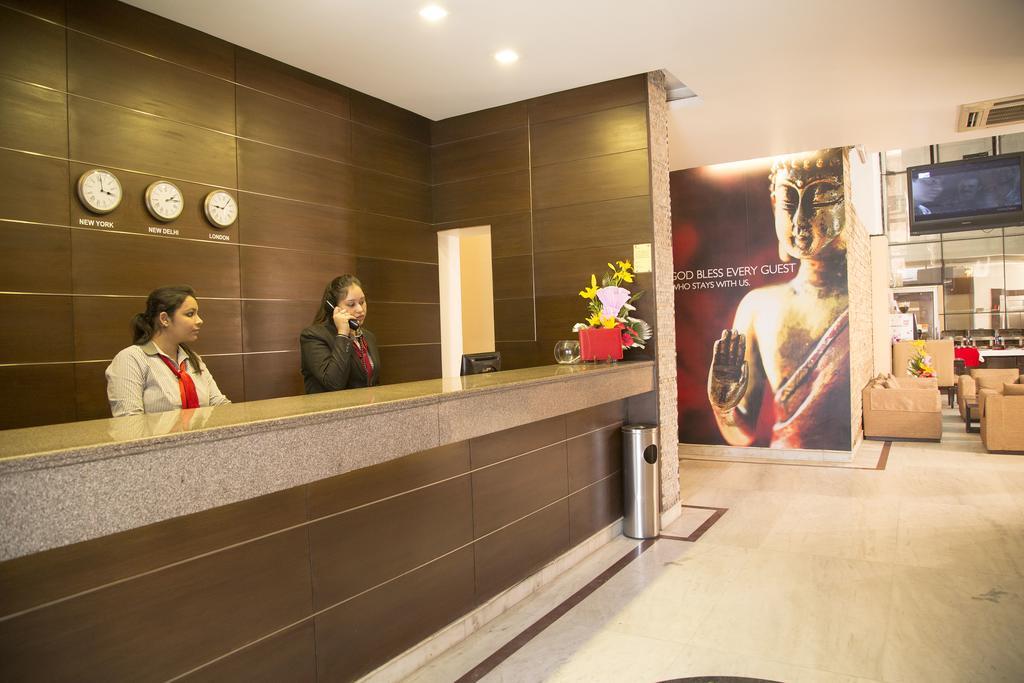 Hotel La Suite Neu-Delhi Exterior foto